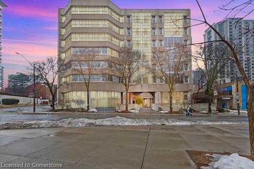 105-66 Bay Street S Hamilton, ON L8P 4Z6