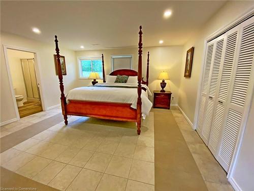 2937 Old Barry'S Bay Road, Madawaska, ON 