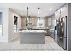 3 Grundy Crescent  Grand Valley, ON L9W 7S7