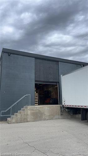 B1-1153 Pioneer Road, Burlington, ON 