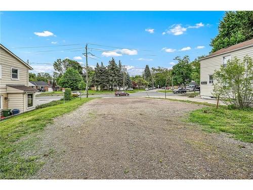 51 Wilson Street E, Ancaster, ON 