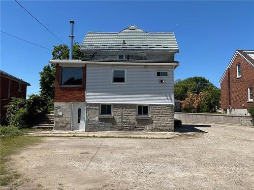 134 Lancaster Street W, Kitchener, ON 