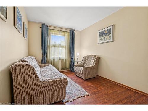 499 York Street, Beaverton, ON - Indoor