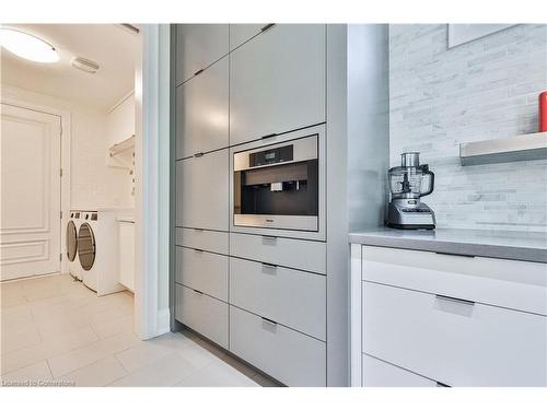 283 Jennings Crescent, Oakville, ON - Indoor Photo Showing Laundry Room