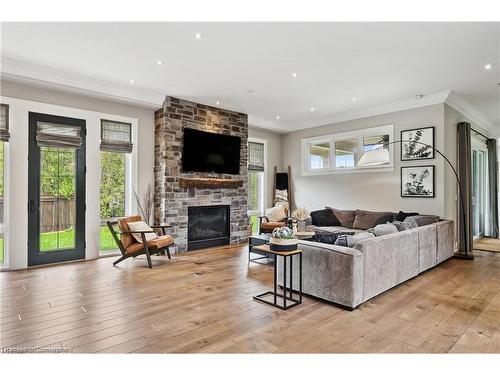 1247 Wood Place, Oakville, ON - Indoor Photo Showing Living Room With Fireplace