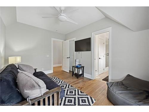 1247 Wood Place, Oakville, ON - Indoor