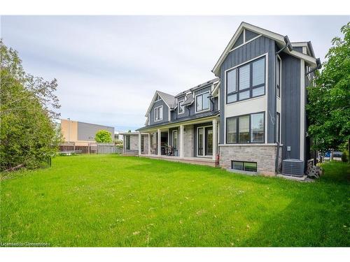 1247 Wood Place, Oakville, ON - Outdoor