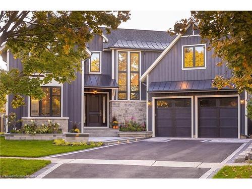 1247 Wood Place, Oakville, ON - Outdoor With Facade