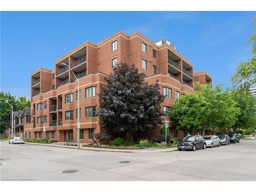 209-47 Caroline Street N Hamilton, ON L8R 2R6