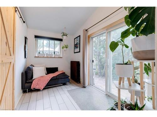 132 Ferguson Avenue N, Hamilton, ON - Indoor