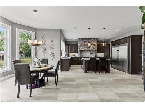43 Third Road E, Hamilton, ON - Indoor Photo Showing Dining Room