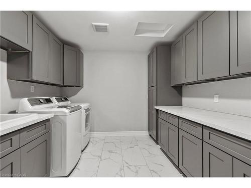 43 Third Road E, Hamilton, ON - Indoor Photo Showing Laundry Room