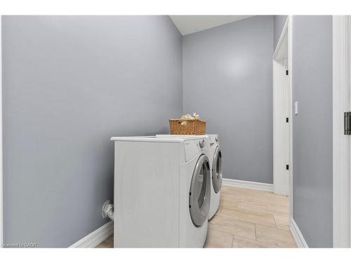 43 Third Road E, Hamilton, ON - Indoor Photo Showing Laundry Room