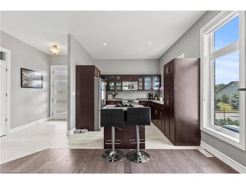 43 Third Road E, Hamilton, ON - Indoor