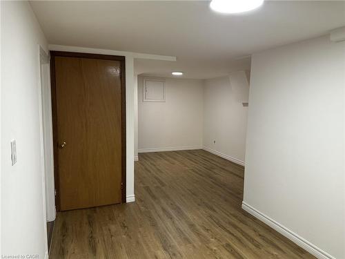 B-249 Montmorency Drive, Hamilton, ON - Indoor Photo Showing Other Room