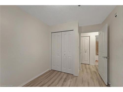 203-5225 Finch Avenue E, Toronto, ON - Indoor Photo Showing Other Room