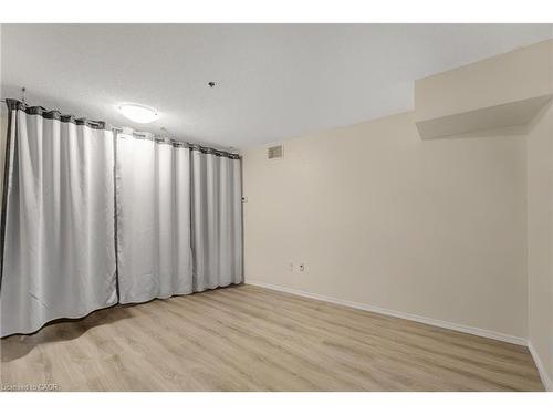203-5225 Finch Avenue E, Toronto, ON - Indoor Photo Showing Other Room