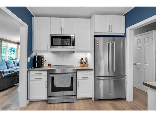 304 Glenholme Avenue, Hamilton, ON - Indoor Photo Showing Kitchen