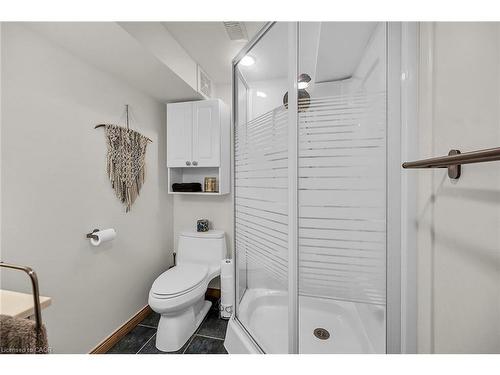 304 Glenholme Avenue, Hamilton, ON - Indoor Photo Showing Bathroom