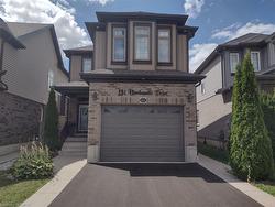 151 B Hardcastle Drive  Cambridge, ON N1S 0A6