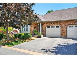 33-605 Welland Avenue  St. Catharines, ON L2M 7Z7