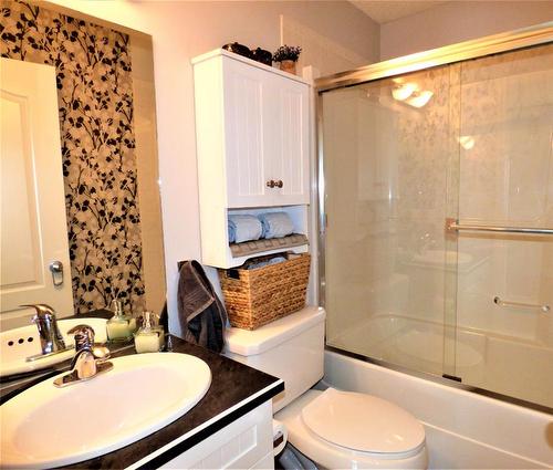 209 - 67325 Churchill Road, Lac La Biche, AB - Indoor Photo Showing Bathroom