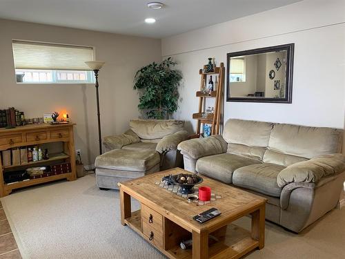 10407 Churchill Drive, Lac La Biche, AB - Indoor Photo Showing Living Room