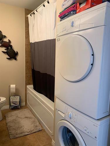 10407 Churchill Drive, Lac La Biche, AB - Indoor Photo Showing Laundry Room