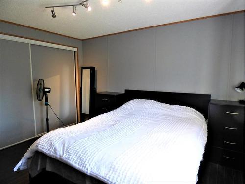 146 Woodward Crescent, Anzac, AB - Indoor Photo Showing Bedroom