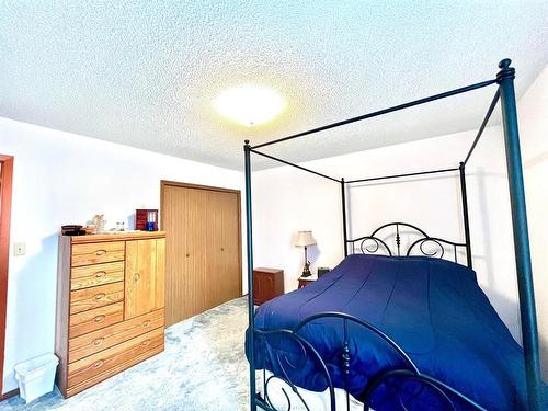 65018 Highway 36, Rural Lac La Biche County, AB - Indoor Photo Showing Bedroom