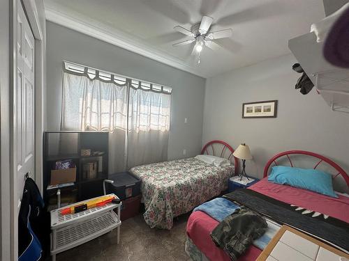 14073 Twp Rd 670, Lac La Biche, AB - Indoor Photo Showing Bedroom