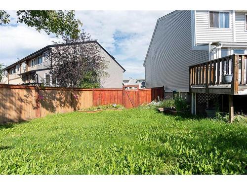 118 Wylie Place, Fort Mcmurray, AB - Outdoor