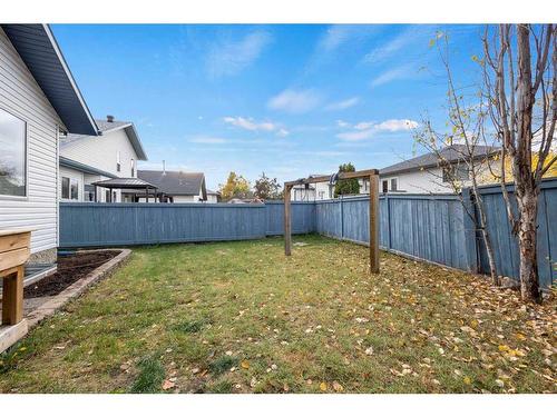 337 Burton Place, Fort Mcmurray, AB - Outdoor With Backyard