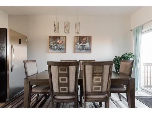 101 Pearson Drive, Fort Mcmurray, AB - Indoor Photo Showing Dining Room