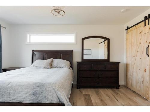 101 Pearson Drive, Fort Mcmurray, AB - Indoor Photo Showing Bedroom