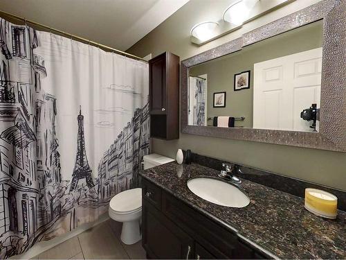 172 Berard Crescent, Fort Mcmurray, AB - Indoor Photo Showing Bathroom