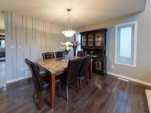172 Berard Crescent, Fort Mcmurray, AB - Indoor Photo Showing Dining Room