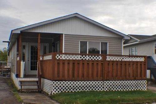 216 Grenfell Crescent, Fort Mcmurray, AB - Outdoor