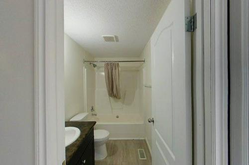 100 Arabian Drive, Fort Mcmurray, AB - Indoor Photo Showing Bathroom