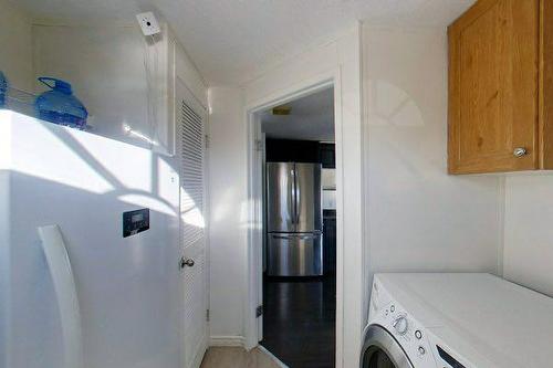 100 Arabian Drive, Fort Mcmurray, AB - Indoor Photo Showing Laundry Room