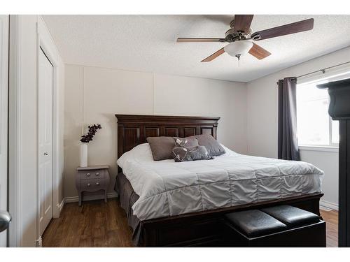132 Mitchell Drive, Fort Mcmurray, AB - Indoor Photo Showing Bedroom