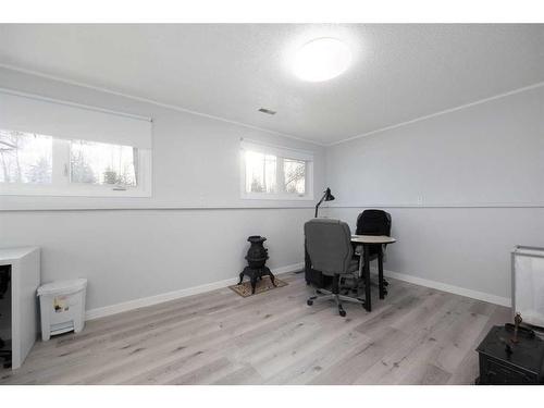 433 Signal Road, Fort Mcmurray, AB - Indoor