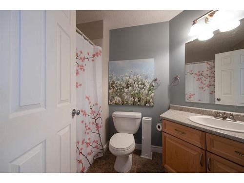 128 Wilson Bay, Fort Mcmurray, AB - Indoor Photo Showing Bathroom