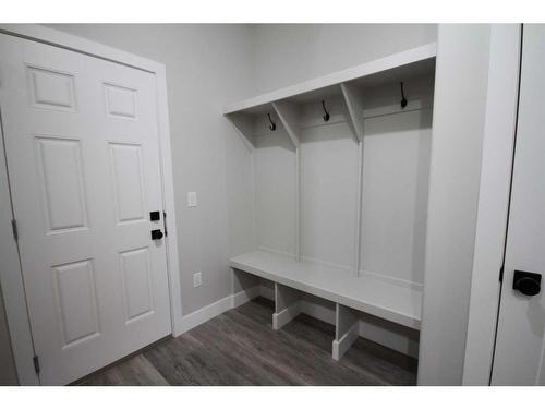 144 Manchester Way Nw, Fort Mcmurray, AB - Indoor Photo Showing Other Room