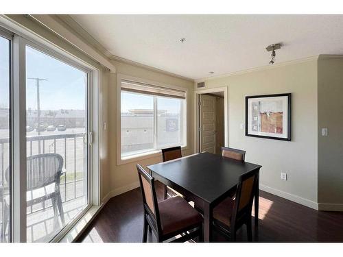 215-118 Millennium Drive, Fort Mcmurray, AB - Indoor Photo Showing Dining Room