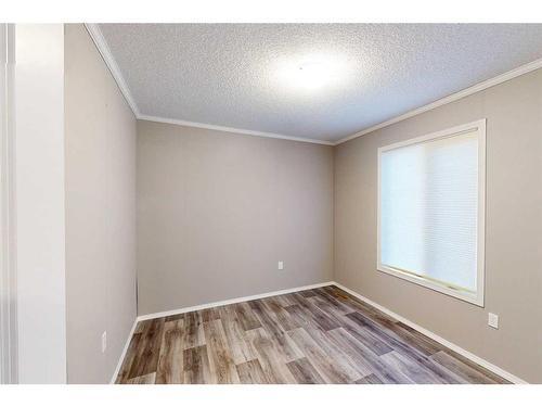 116 Grandview Crescent, Fort Mcmurray, AB - Indoor Photo Showing Other Room