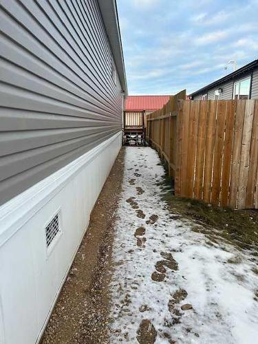 116 Grandview Crescent, Fort Mcmurray, AB - Outdoor