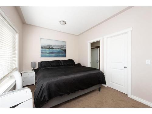 177 Diamondstone Ridge, Fort Mcmurray, AB - Indoor Photo Showing Bedroom