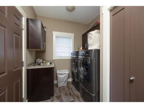 157 Gravelstone Road, Fort Mcmurray, AB - Indoor Photo Showing Laundry Room