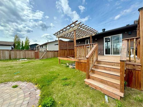 122 Leigh Crescent, Fort Mcmurray, AB - Outdoor With Deck Patio Veranda